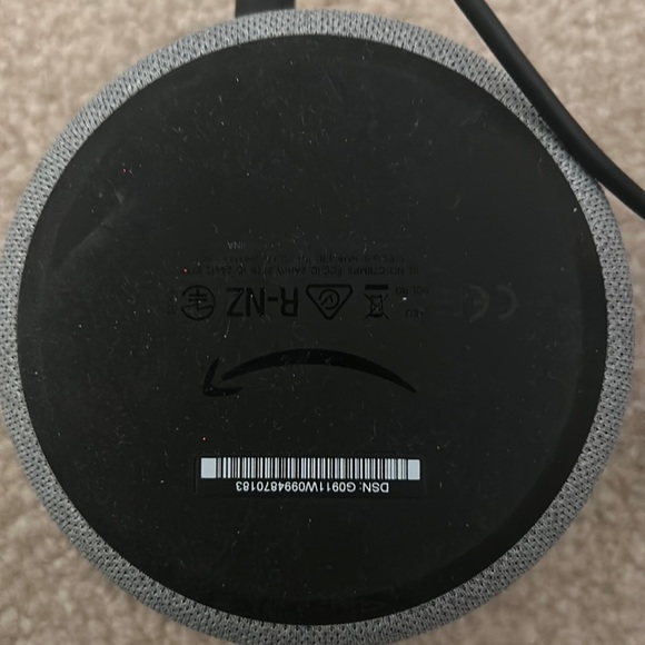 Amazon echo dot - Picture 1 of 3